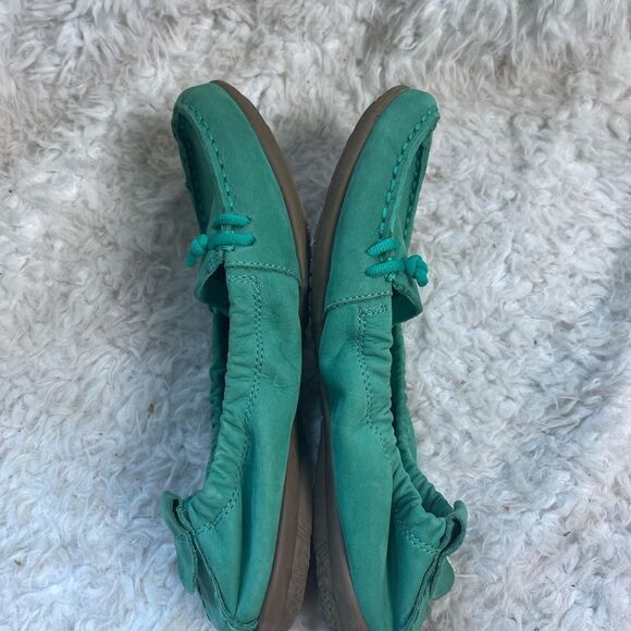 Hush Puppies Women's HPO2 FLEX Mint Green Leather Slip-On flats Medium Moyen SZ7 - Picture 5 of 9